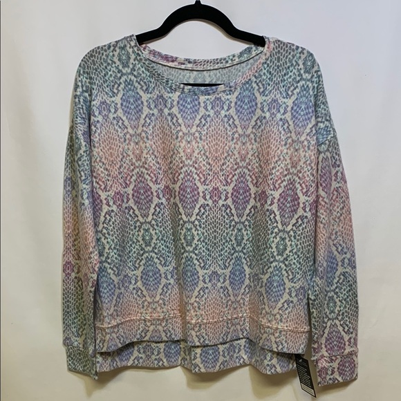Onzie Sweaters - Onzie Pastel Patterned Top